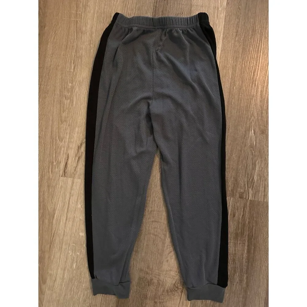 Wonder nation thin joggers size medium (8)